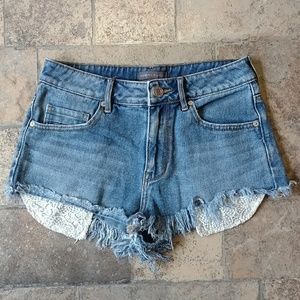 Kendall & Kylie high rise festival shorts size 5